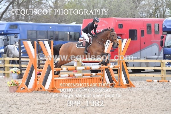 BPP_1382 - CLASS 15 SAT Senior BritiNovice/ 90cm Open