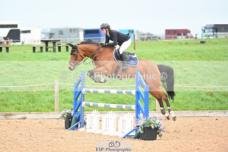 240316A-100928-02561 - Cls 13 Snr 1.05 and 1.10m Open