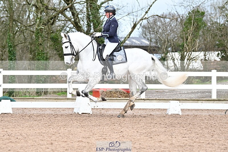 240218A-131117-07571 - 120-PAULA.LEE-Deseado.Santo