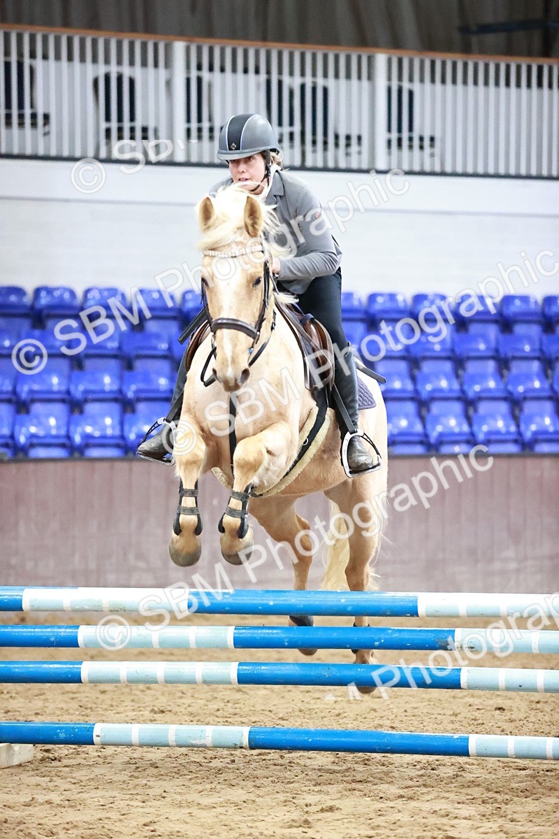 SBM_004082 - Class 14 - Clear Round 80cm