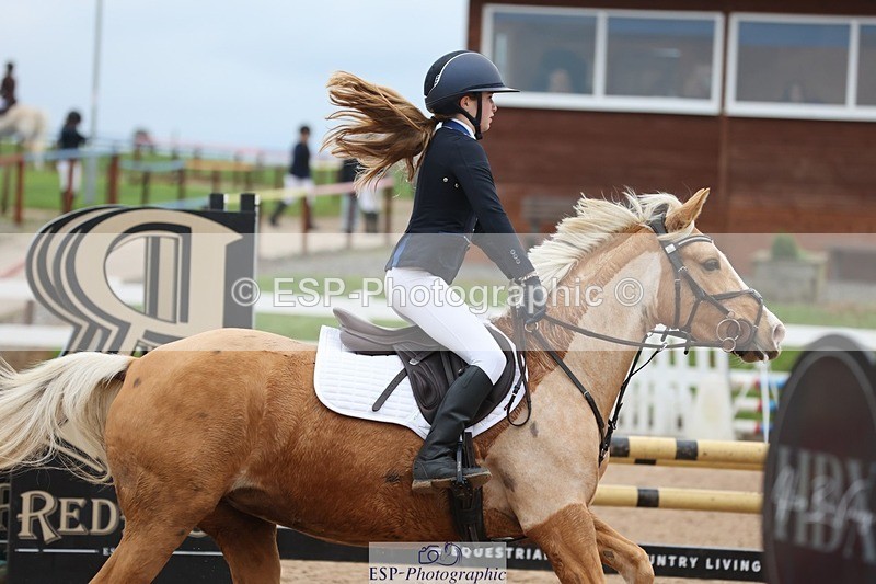 241116X-091555-00214 - Cls 05 Pony Intro 80