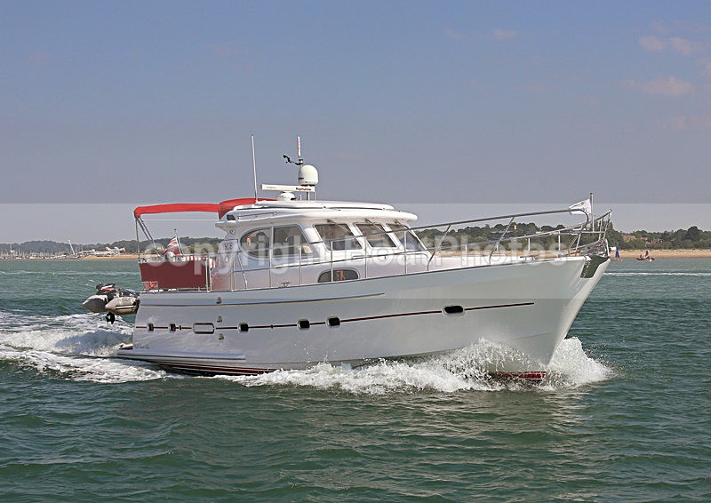 130827 MYSUE ELLING WT7A3507 - Flybridge Cruisers