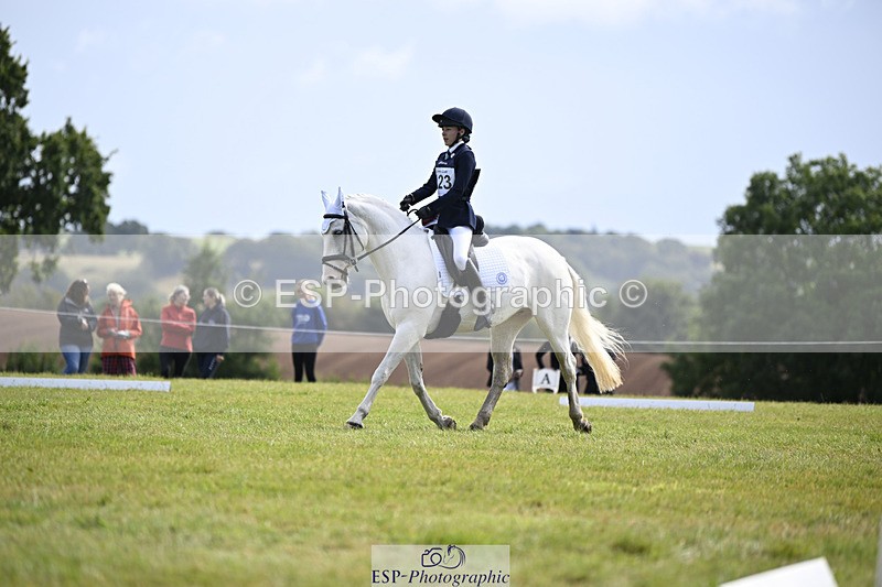 240824X-111717-25795 - D80 Section E and F 11.00 to 12.00