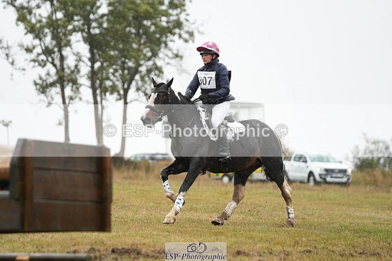 250830-145527-04238 - G-307-Holly.Horton