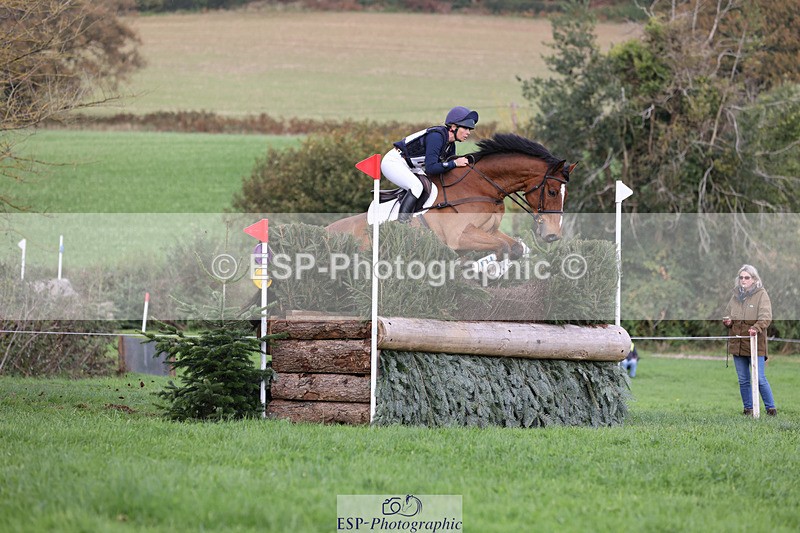 241025-132026-08641 - 148-Courtney.Romcke-ROMA.VICTOR