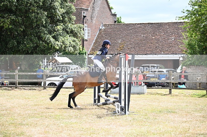 WJ6_5257 - Class 12 Minimus Jumping 45cm