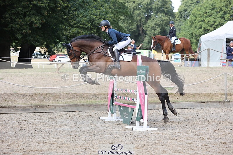 250829A-110732-01290 - Cls 7 British Novice and 90cm
