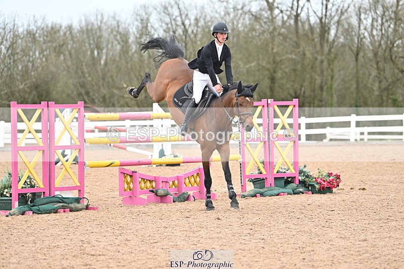 240406A-164214-04454 - Cls 18 National 1.40m Open