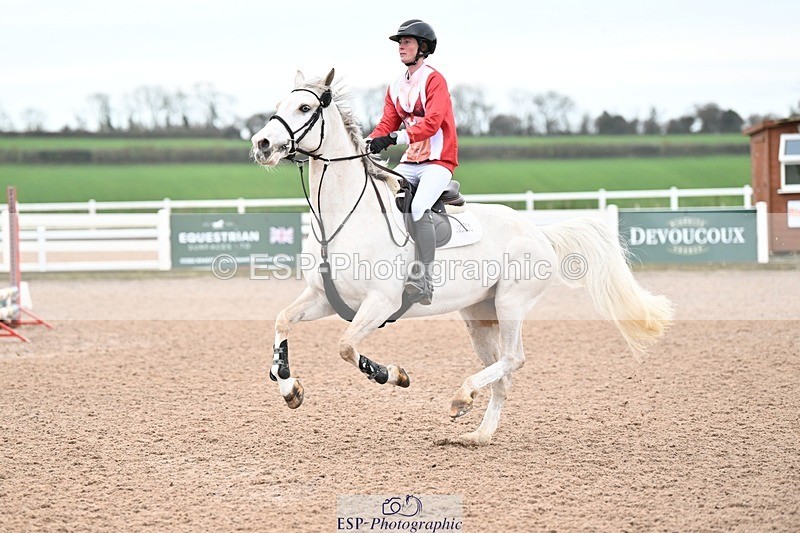 241206-122323-00697 - Cls 5 Newcomers and 1.10m Open