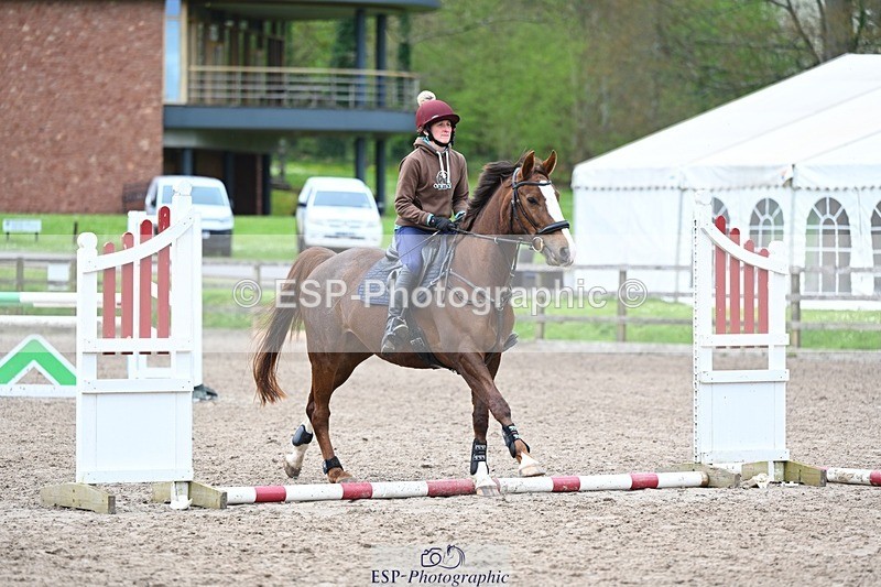 240411-134619-00398 - Group 3 SJ