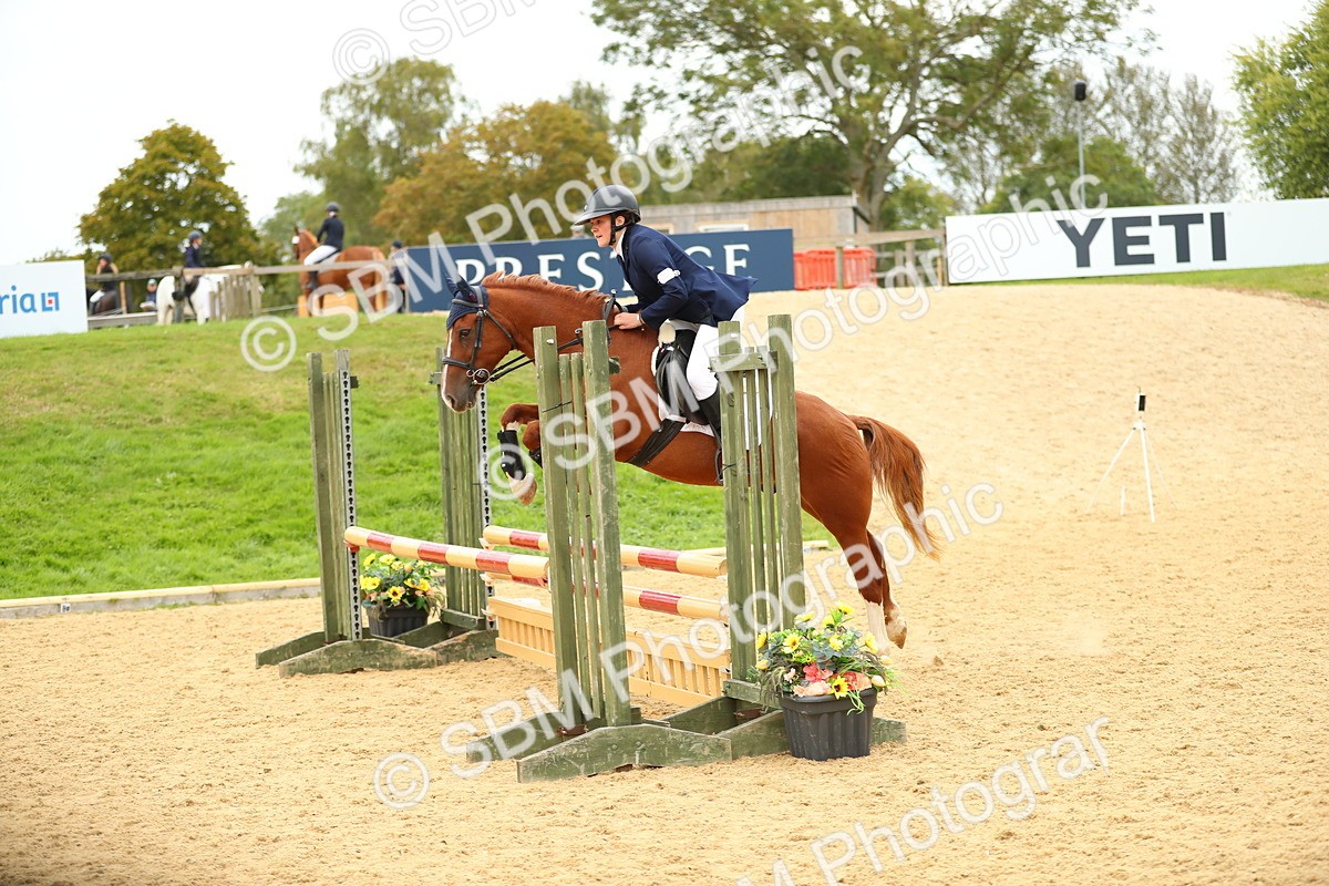 SBM_75956 - J19 - Junior 90cm Supreme Championship