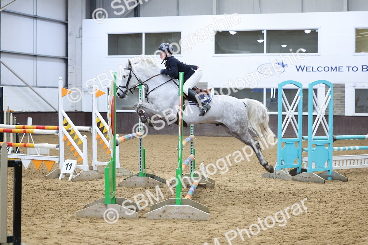 SBM_002011 - Class 4 - Blue Chip Pony Newcomers - 1.00m