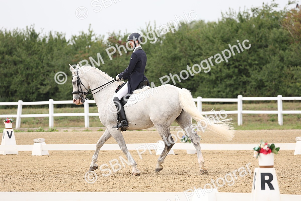 SBM_008161 - Class 10 - FEI INT I - 16.10-16.50