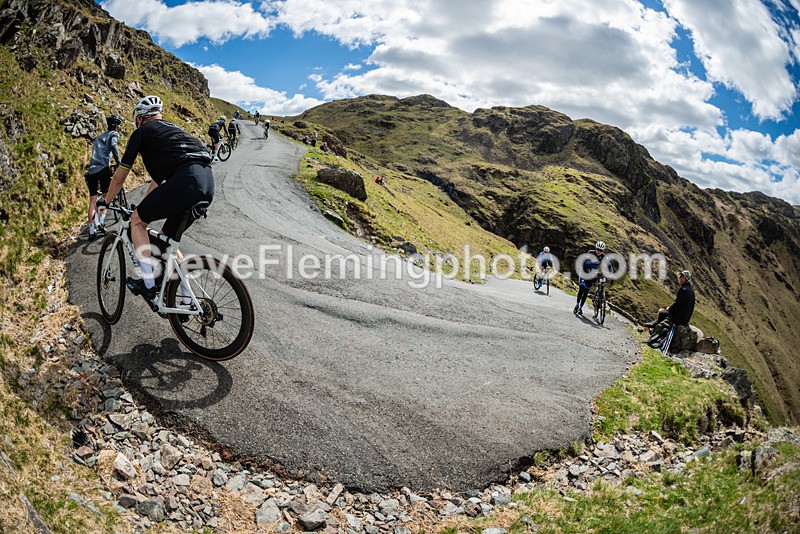 114833 - Hardknott Hairpin 11.00 - 12.00