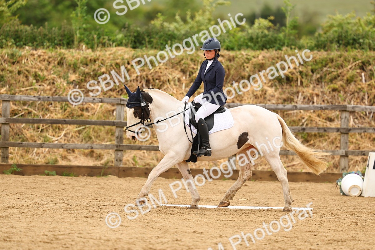 SBM_003399 - Class 7 - Novice 2