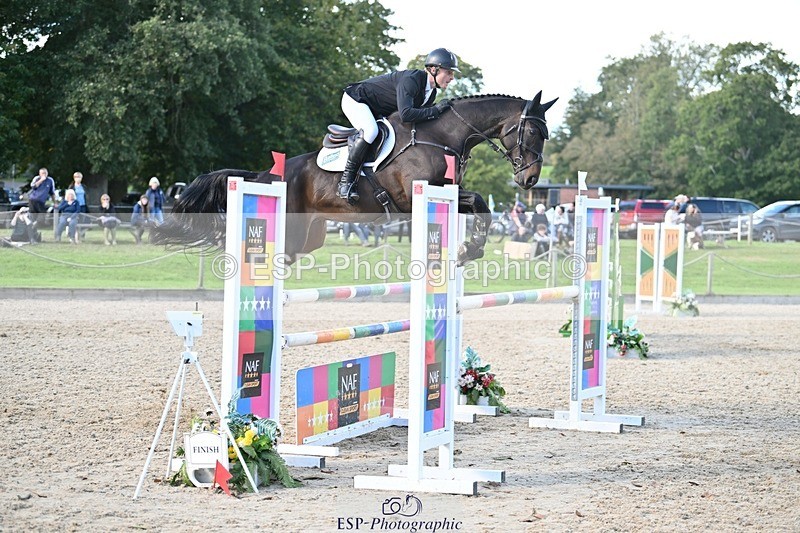 231022-131040-26957 - 351-MOONLIGHT.CHARMER-Aaron.Millar-SJ