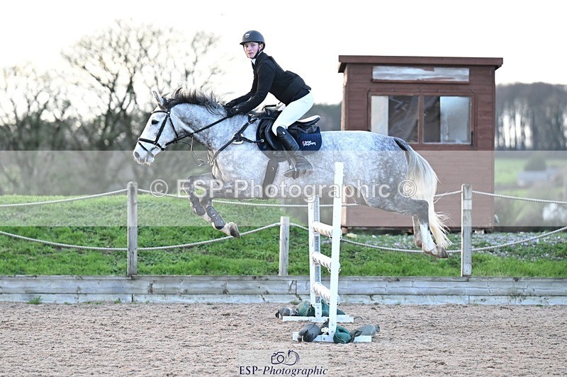 251130-144952-02254 - Cls 27, 28 & 29 1m & 1.10m Club & Schools