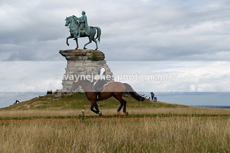 DSC_7827 - Time at Statue 13:16 to 13:52