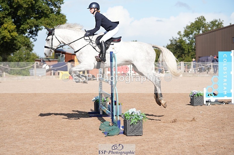 250913-103825-06204 - Cls 14 Snr Newcomers