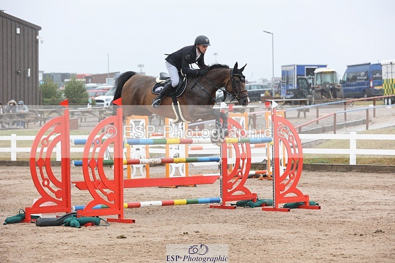 250717-141644-05888 - Cls 1, 3 Star Small Tour Start to Break