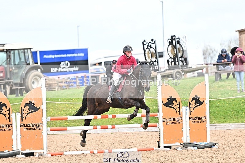 250414-114951-00686 - 1m Round 1