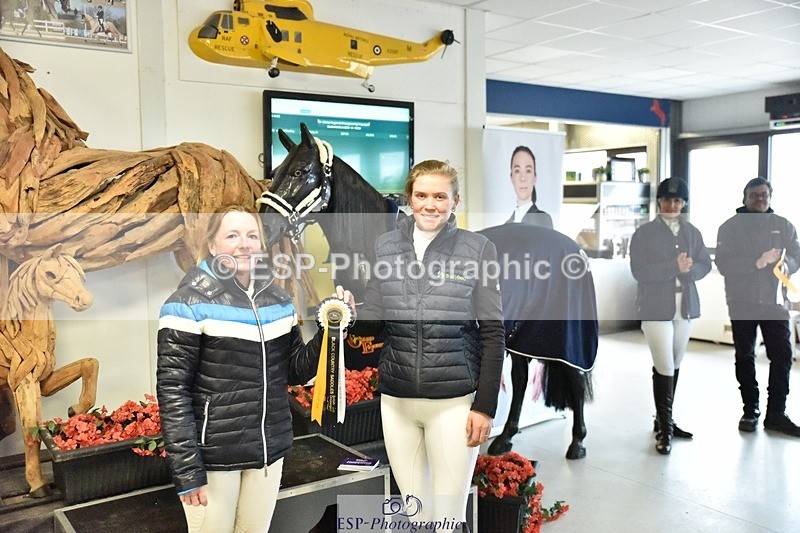 250214-153314-02549 - Advanced Medium Silver Presentations