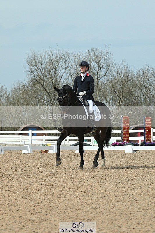 250403-135209-02718 - 064-Angus.Corrie-Deane-Nightly