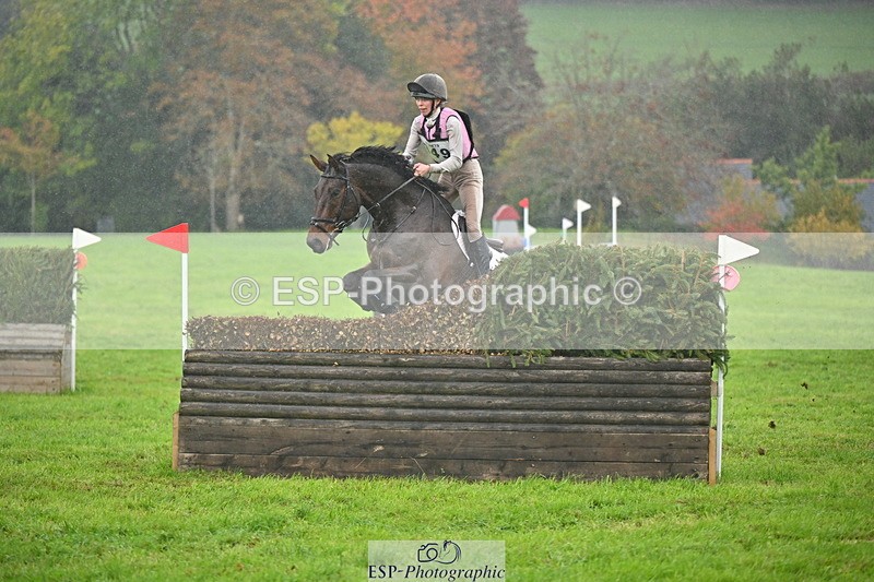 251025A-103005-16688 - D-349-Emily.Proud