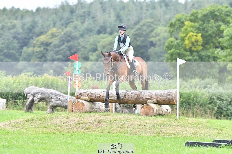 240803-125246-04326 - 119-Izzy_Baines-RIGHT_ON_QUE
