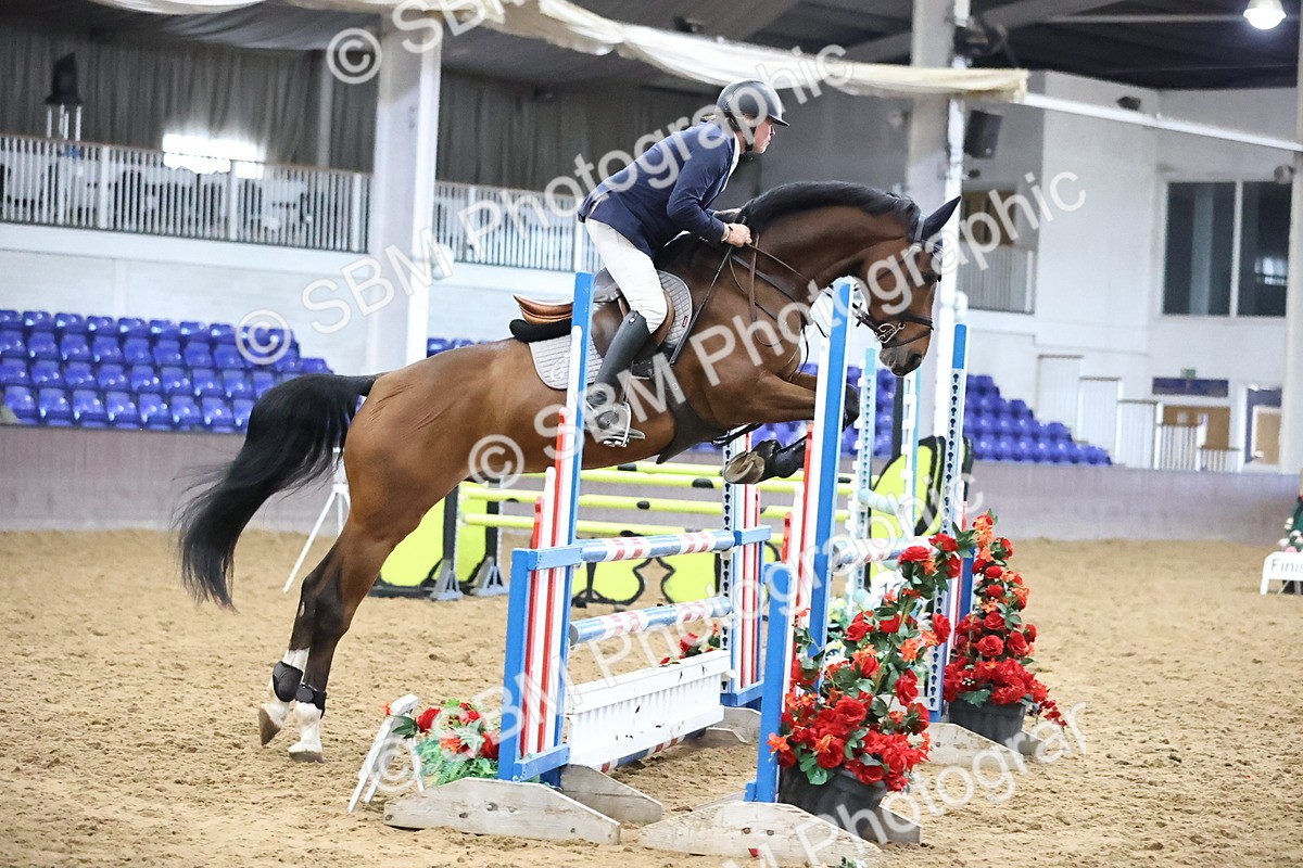 SBM_003461 - Class 11 - Senior Newcomers 1.10m
