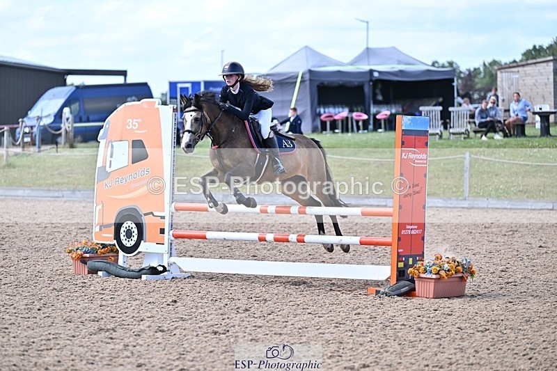 250627-170448-00838 - Cls 6 Stepping Stones 128cm and 138cm