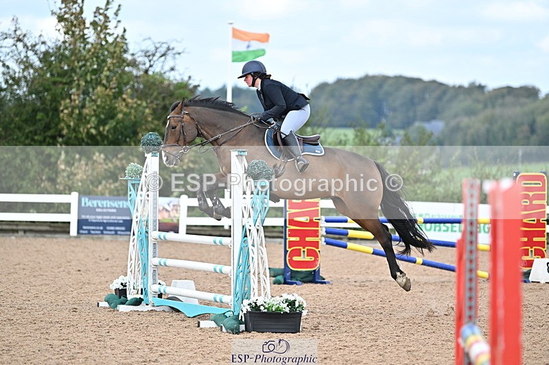 241005A-113215-03400 - SAT Cls 17 95cm Amateur Quali