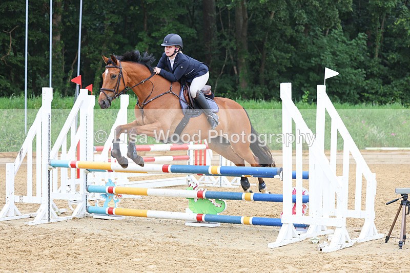 3E7A5337 - Class 4: Senior British Novice/90cm open