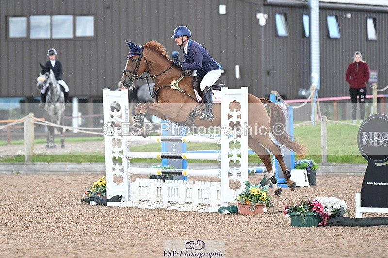 240912A-105320-00430 - Cls 2 Snr Newcomers