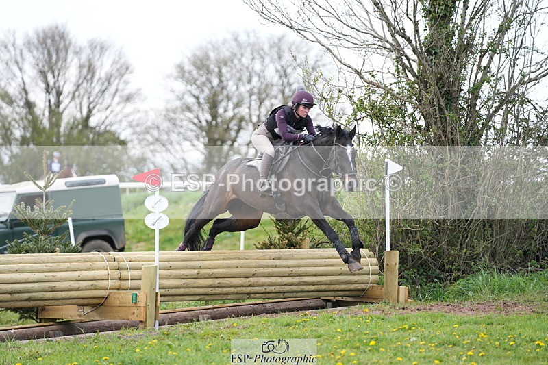 250419-161319-13062 - 669-Morwenna.Barnicoat-MIDNIGHT.ISABELLA