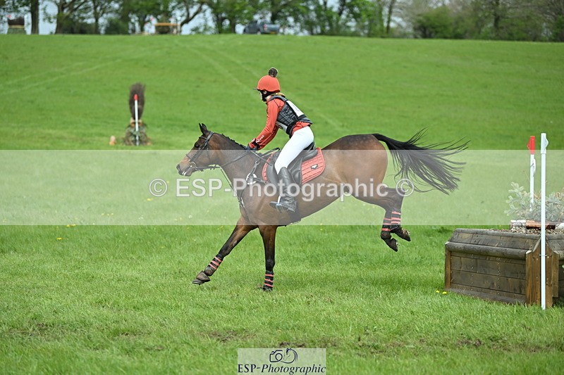 250419-145043-12059 - 808-Chloe.Morgan-SANDBANK.MAGIC.MOMENT