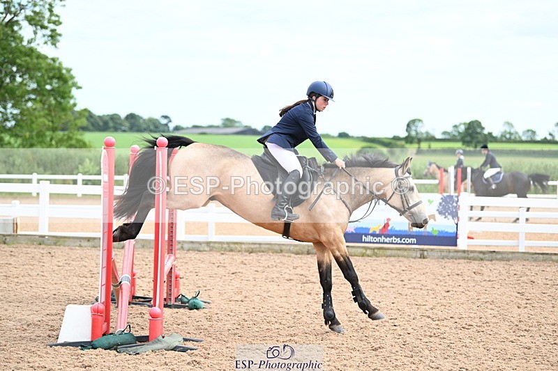 240611A-171712-00507 - 70cm