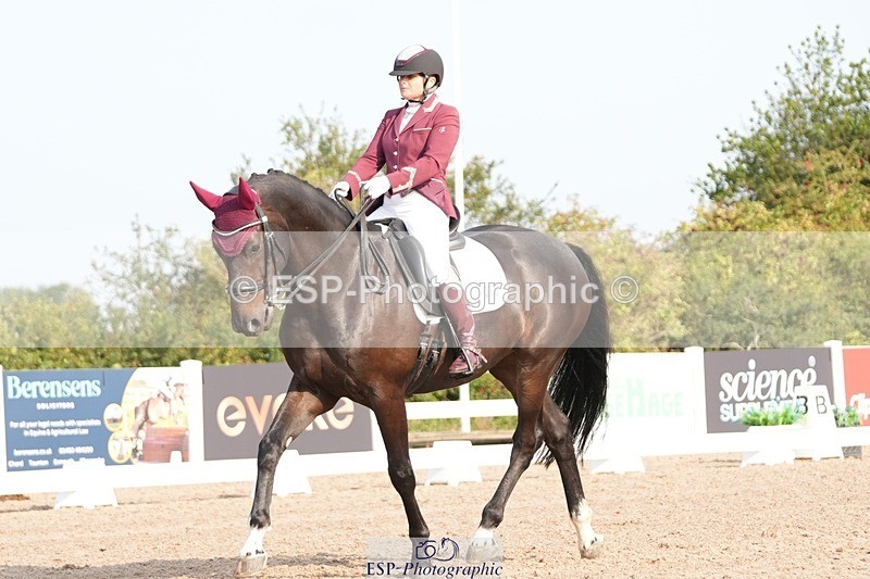 250817-091829-07496 - 035-Jane.LittlejohnNot.just.anyone