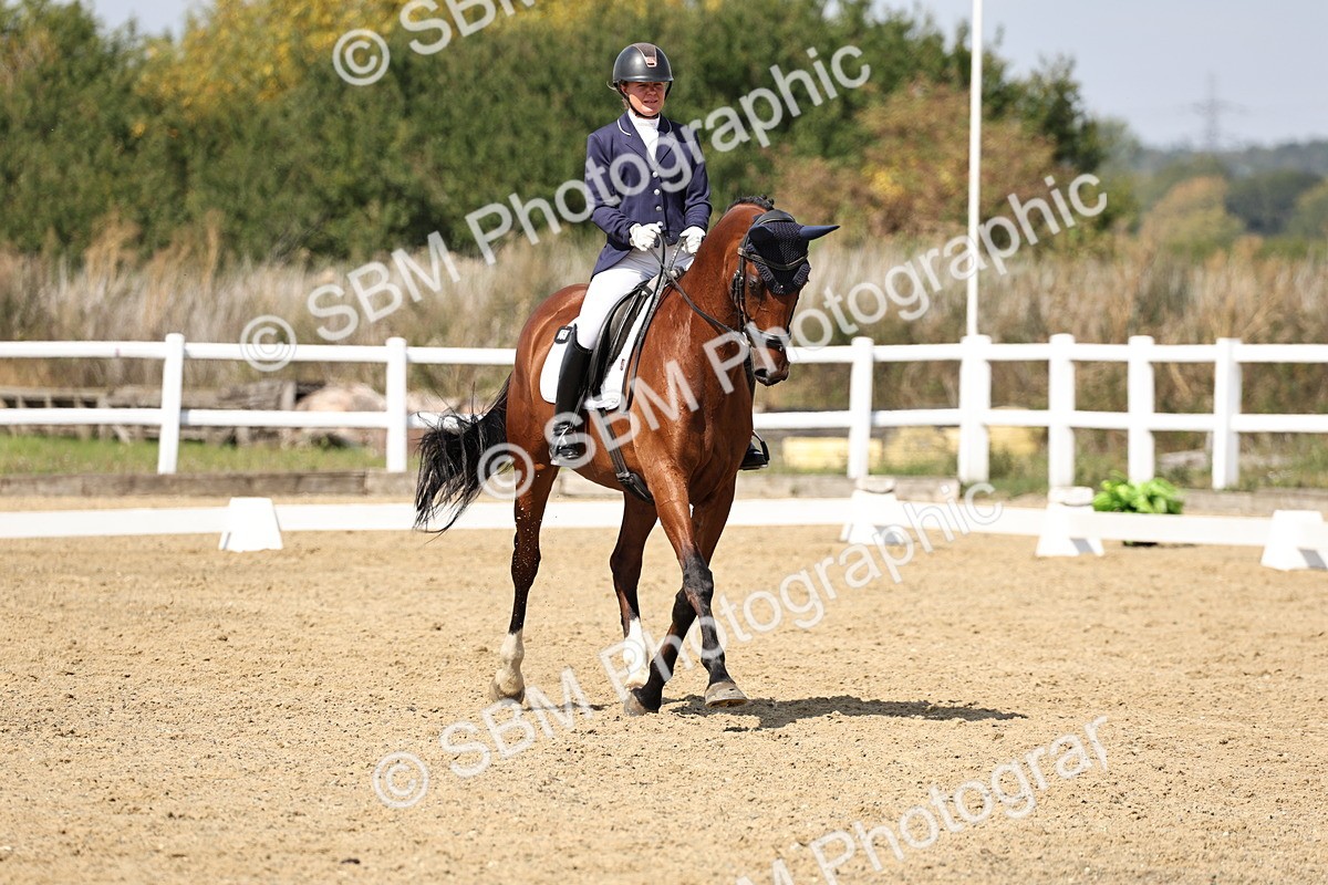 SBM_018658 - Class 16 - Novice 5 - 12.08-13.11