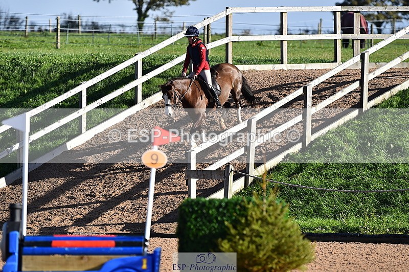 231105A-103602-00366 - 70cm