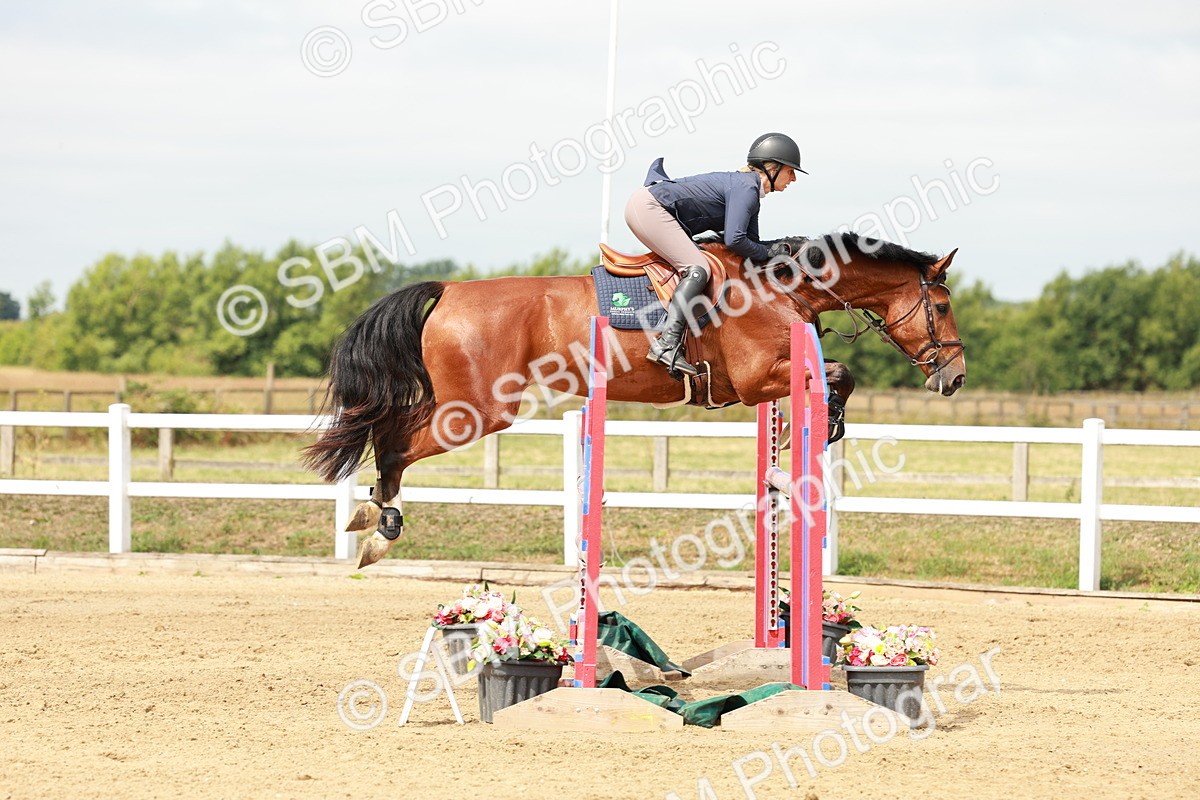 SBM_016980 - Class 20 - Senior Newcomers - 1.10m