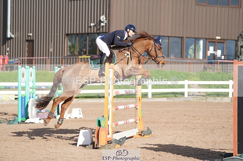 251108-131412-02676 - Cls 13 Foxhunter and 1.20m Open