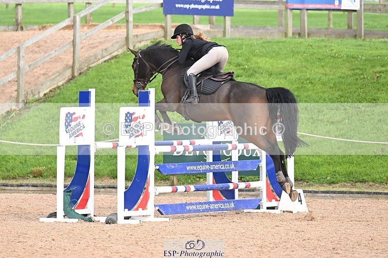 251005-150248-04031 - Cls 21 Newcomers and 1.10m