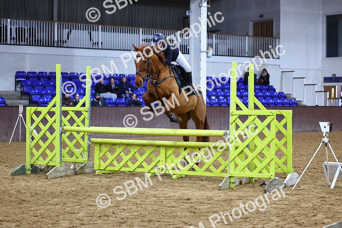 SBM_002621 - Class 6 - Holly & Ivy Stakes - 90cm