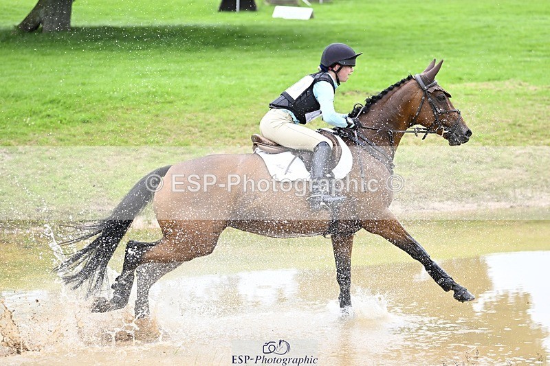 240803-125345-04532 - 119-Izzy_Baines-RIGHT_ON_QUE