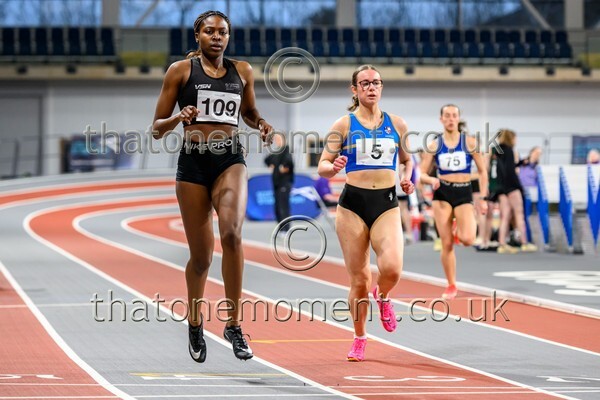 StudInd-915539 - Track Female Set Two