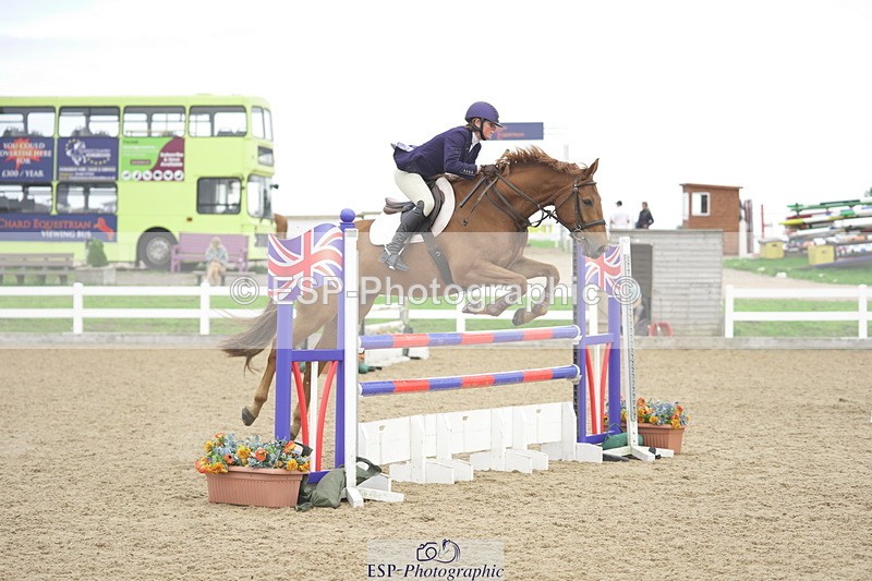 230810A-134010-02481 - Cls 4 1.05m Amateur Quali