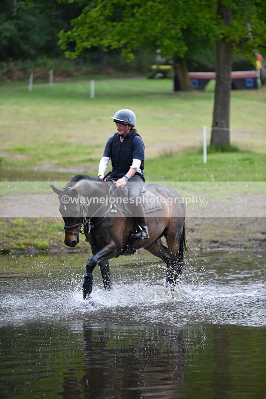 WJ5_5318 - Time 12:04 to 13:05