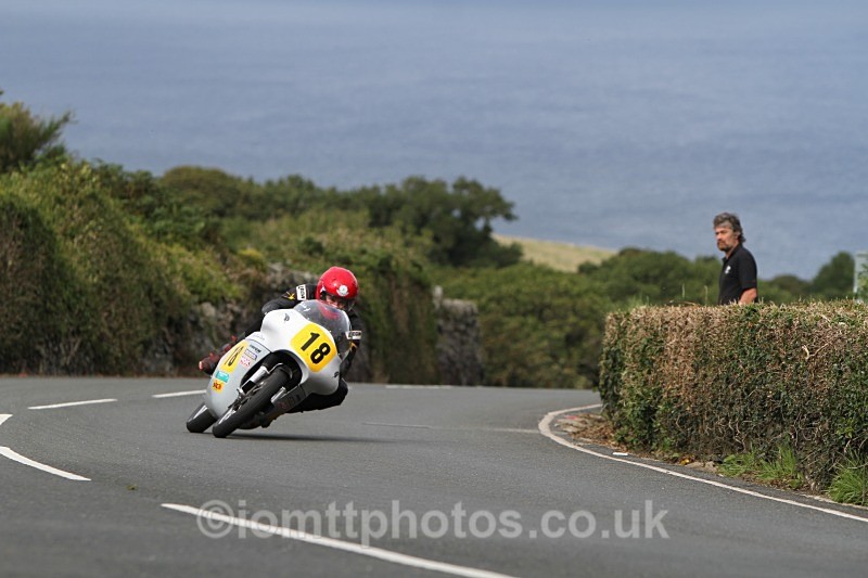 FOM_9620 - Bennetts 500cc Classic TT Race