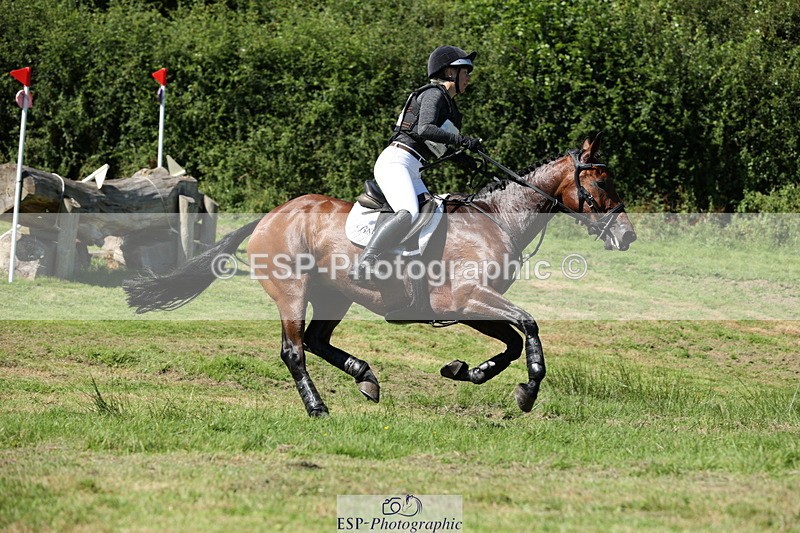 240811A-150930-05464 - 223-